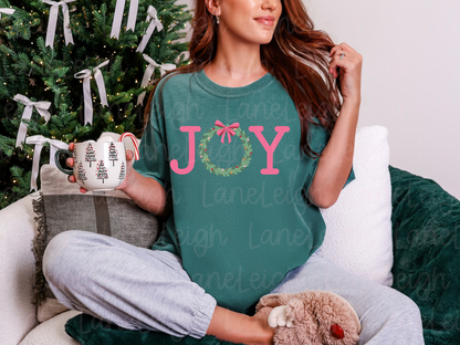 JOY Wreath Christmas Tee