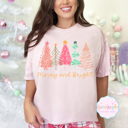 Merry Tree so Bright Tee