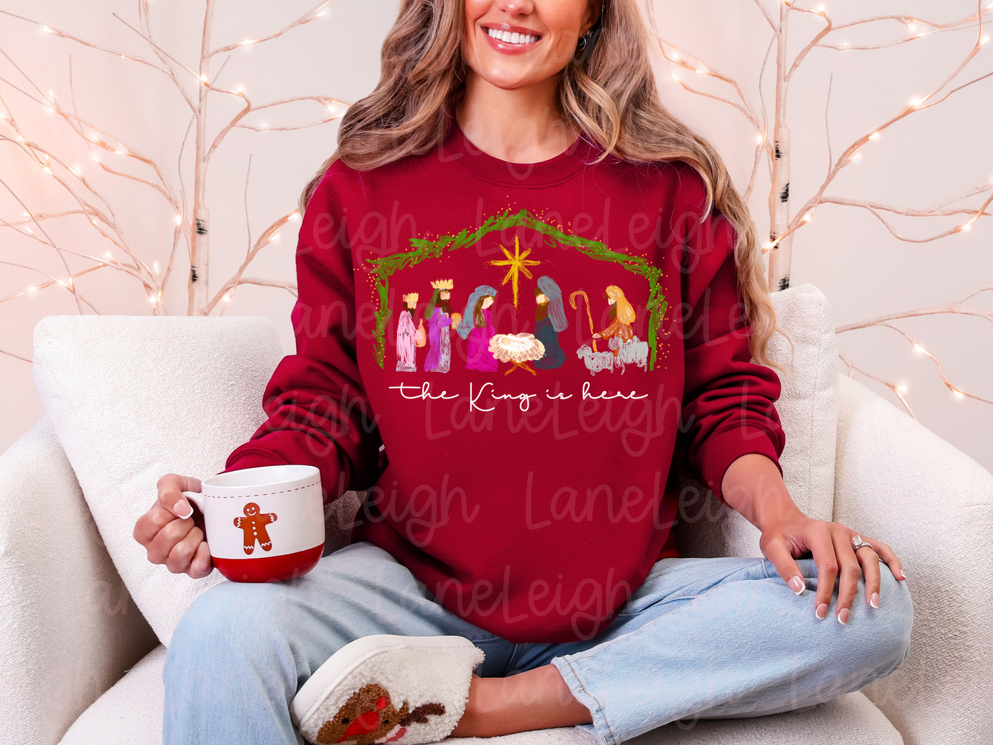 The King is here Tee - White