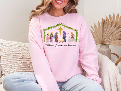 The King is here Tee - Black