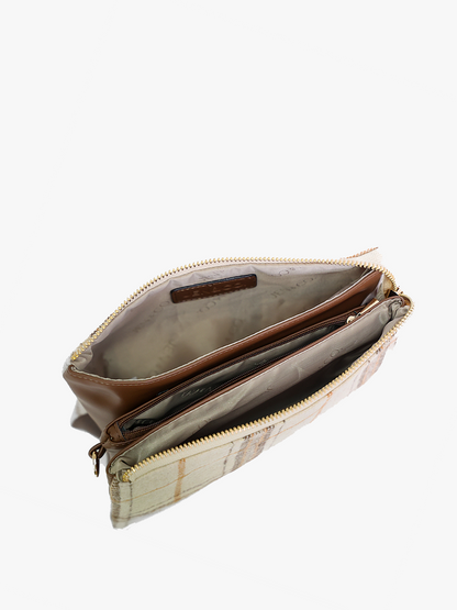Riley Crossbody/Wristlet: Champagne