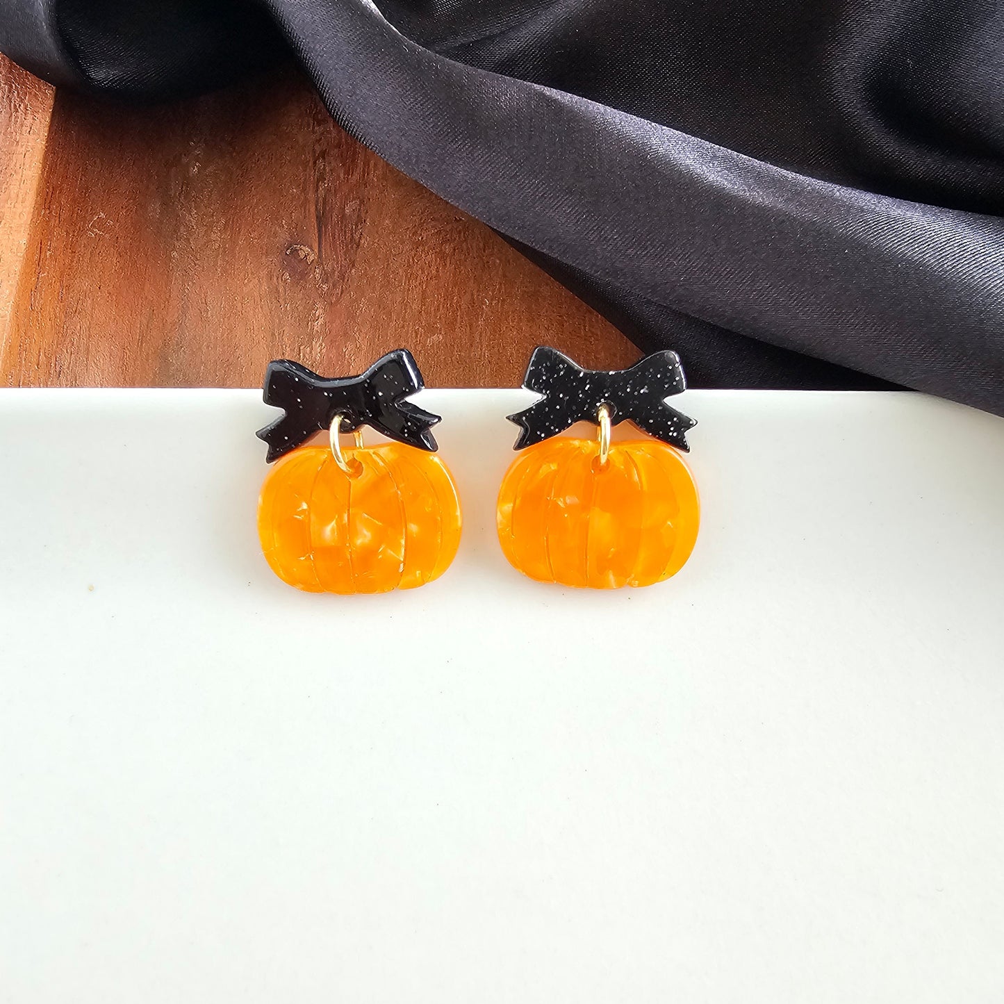 Bow Pumpkin Patch Earrings - Orange